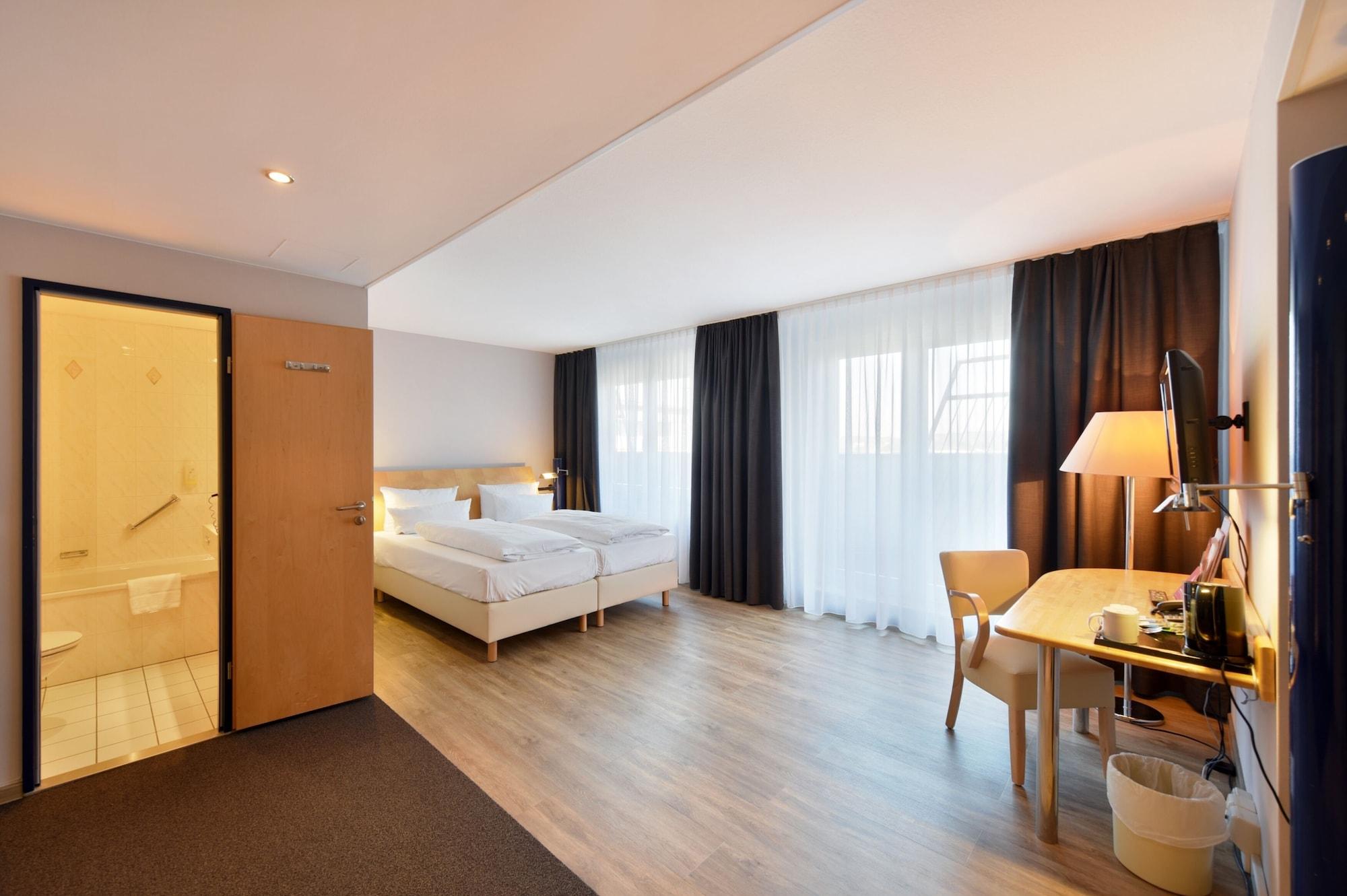 Amedia Dresden Elbpromenade, Trademark Collection By Wyndham Экстерьер фото
