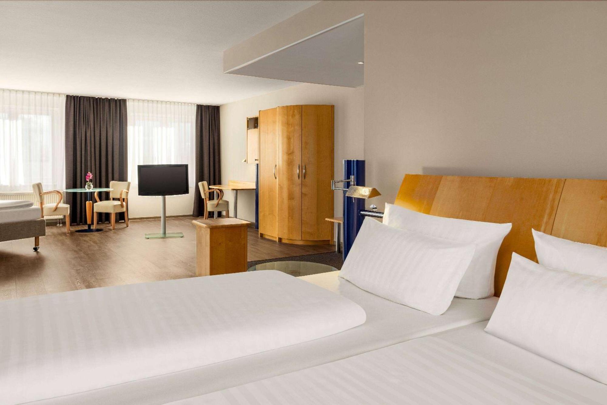 Amedia Dresden Elbpromenade, Trademark Collection By Wyndham Экстерьер фото