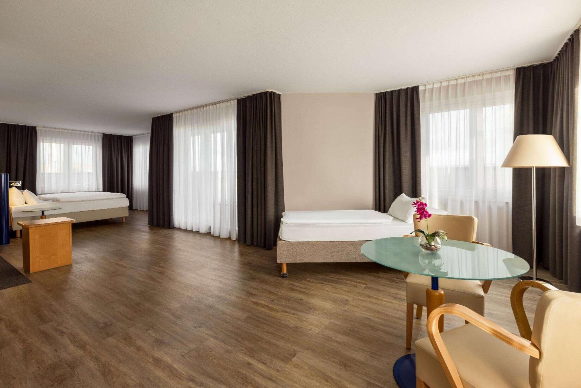 Amedia Dresden Elbpromenade, Trademark Collection By Wyndham Экстерьер фото